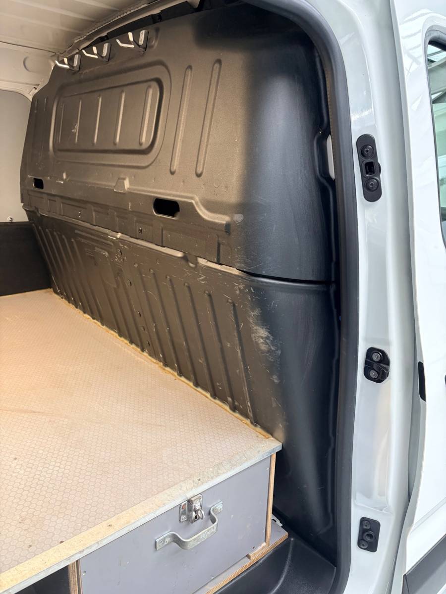 Opel Combo Opel Combo L2H1 Servicewagen 1.5D 100pk Edition, Sortimo inrichting, Groot scherm/navigatie, Trekhaak, RIJKLAARPRIJS!