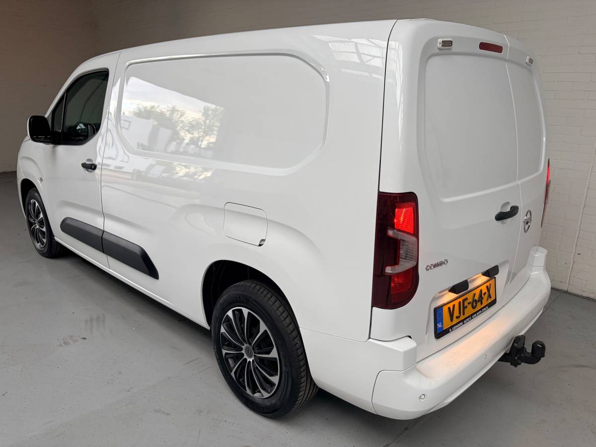 Opel Combo Opel Combo L2H1 Servicewagen 1.5D 100pk Edition, Sortimo inrichting, Groot scherm/navigatie, Trekhaak, RIJKLAARPRIJS!