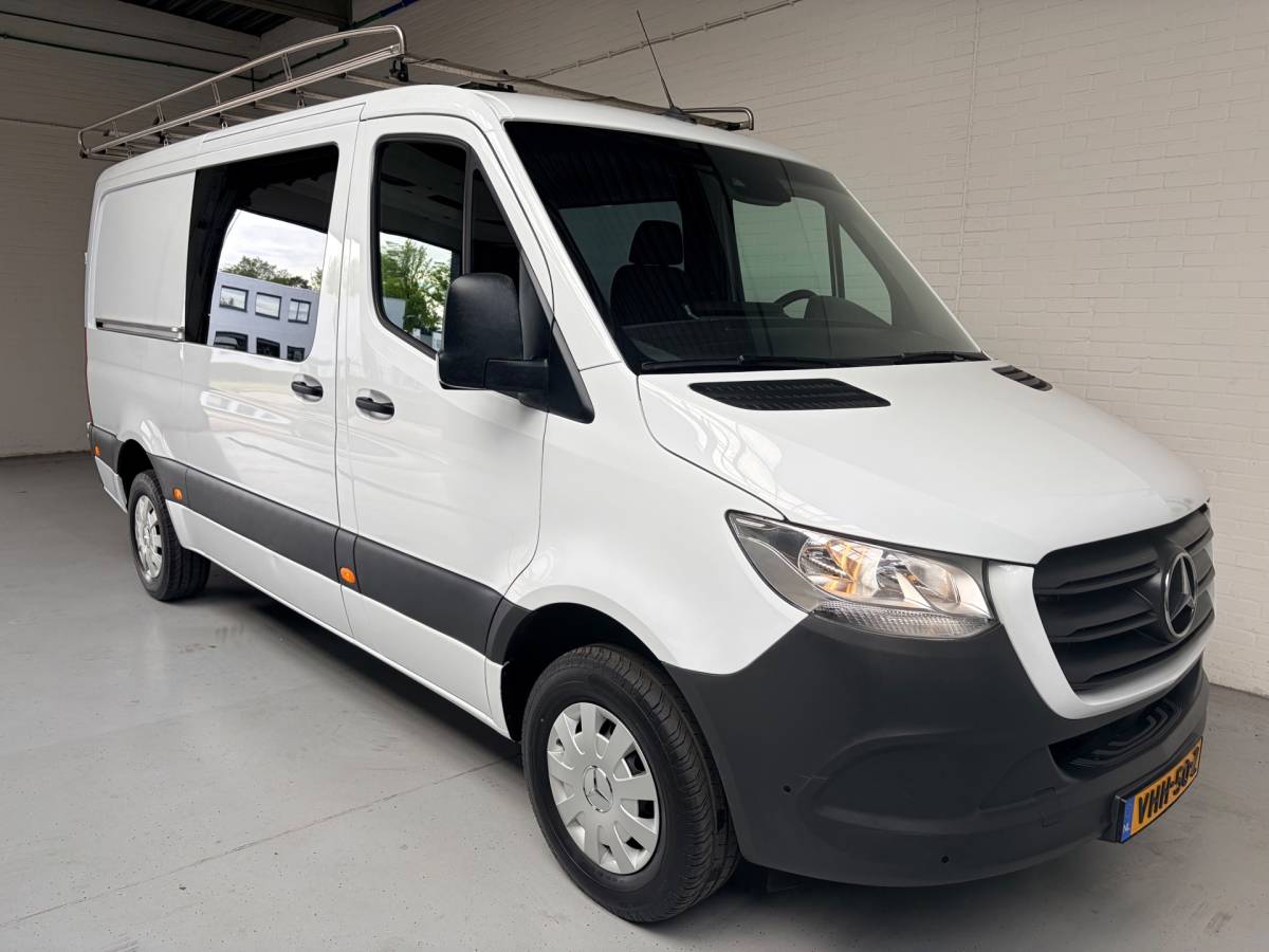Mercedes-Benz Sprinter Mercedes-Benz Sprinter Dubbel Cabine Automaat 315 1.9 CDI 150pk L2H1 Imperiaal, Inrichting, Omvormer, Trekhaak, RIJKLAARPRIJS