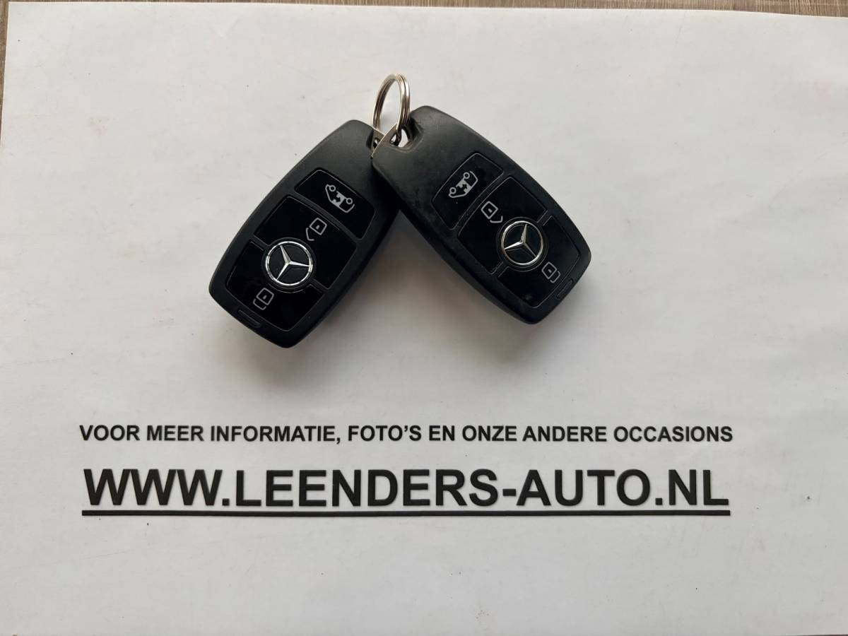 Mercedes-Benz Sprinter Mercedes-Benz Sprinter Dubbel Cabine Automaat 315 1.9 CDI 150pk L2H1 Imperiaal, Inrichting, Omvormer, Trekhaak, RIJKLAARPRIJS