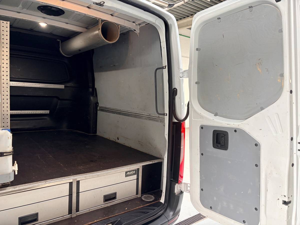 Mercedes-Benz Sprinter Mercedes-Benz Sprinter Dubbel Cabine Automaat 315 1.9 CDI 150pk L2H1 Imperiaal, Inrichting, Omvormer, Trekhaak, RIJKLAARPRIJS