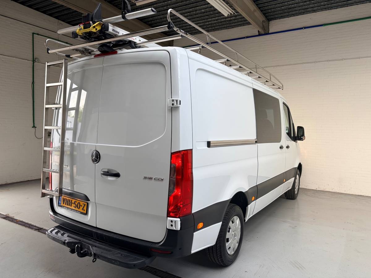 Mercedes-Benz Sprinter Mercedes-Benz Sprinter Dubbel Cabine Automaat 315 1.9 CDI 150pk L2H1 Imperiaal, Inrichting, Omvormer, Trekhaak, RIJKLAARPRIJS