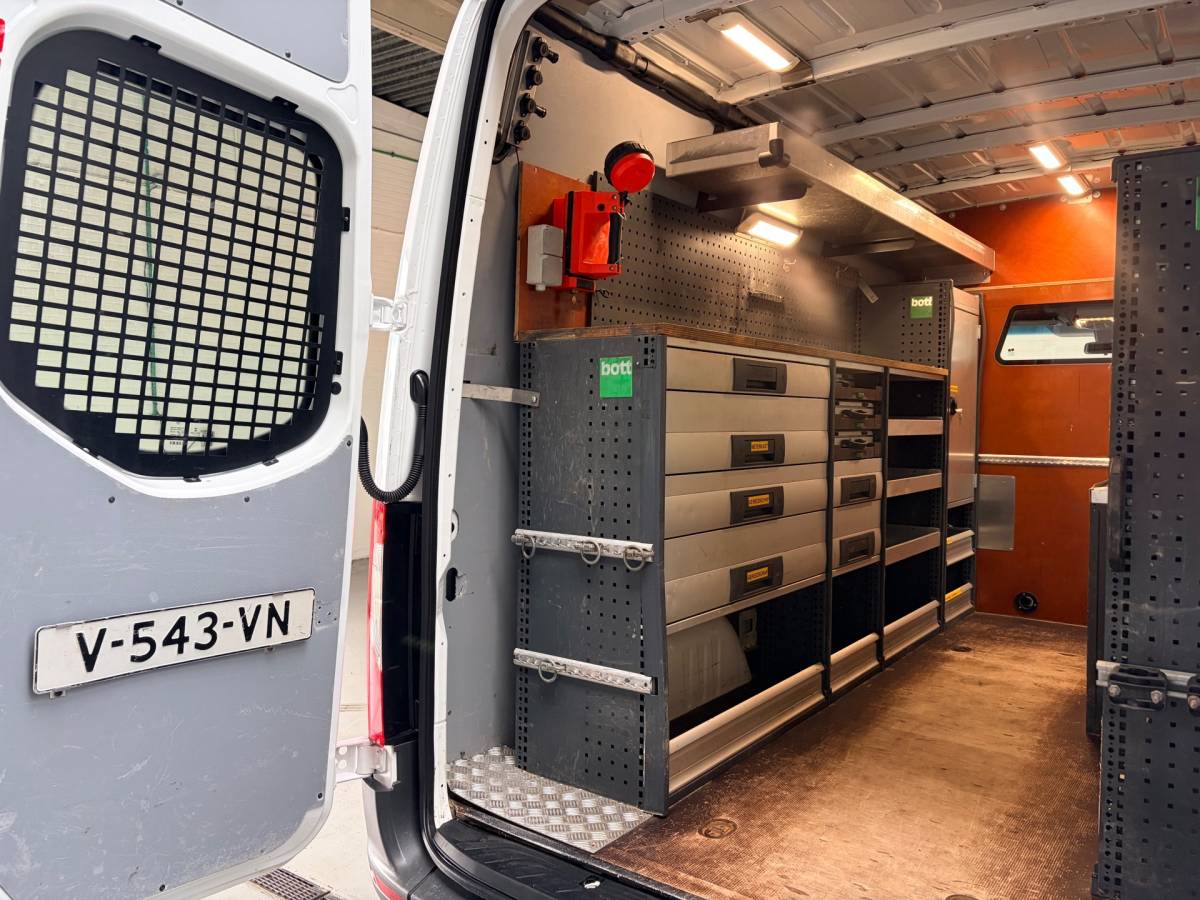 Mercedes-Benz Sprinter Mercedes-Benz Sprinter Automaat Servicewagen 314 2.2 CDI 140PK L2H2 euro6 BOTT, Victron V230, Standkachel Trekhaak RIJKLAARPRIJS