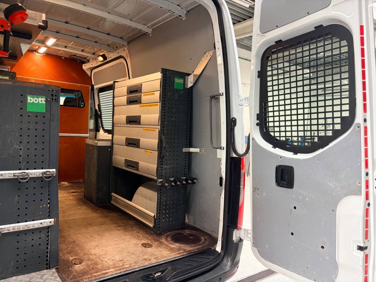 Mercedes-Benz Sprinter Mercedes-Benz Sprinter Automaat Servicewagen 314 2.2 CDI 140PK L2H2 euro6 BOTT, Victron V230, Standkachel Trekhaak RIJKLAARPRIJS