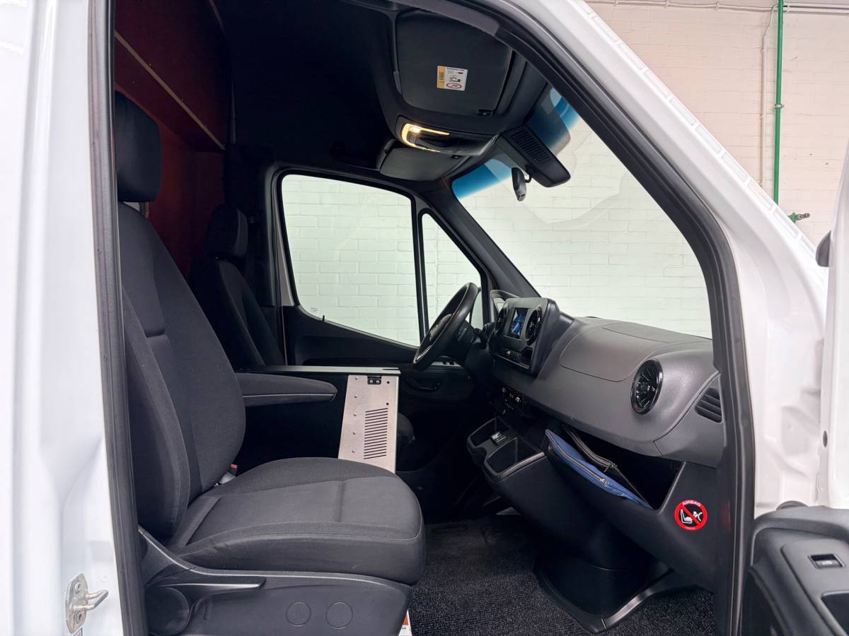 Mercedes-Benz Sprinter Mercedes-Benz Sprinter Automaat Servicewagen 314 2.2 CDI 140PK L2H2 euro6 BOTT, Victron V230, Standkachel Trekhaak RIJKLAARPRIJS
