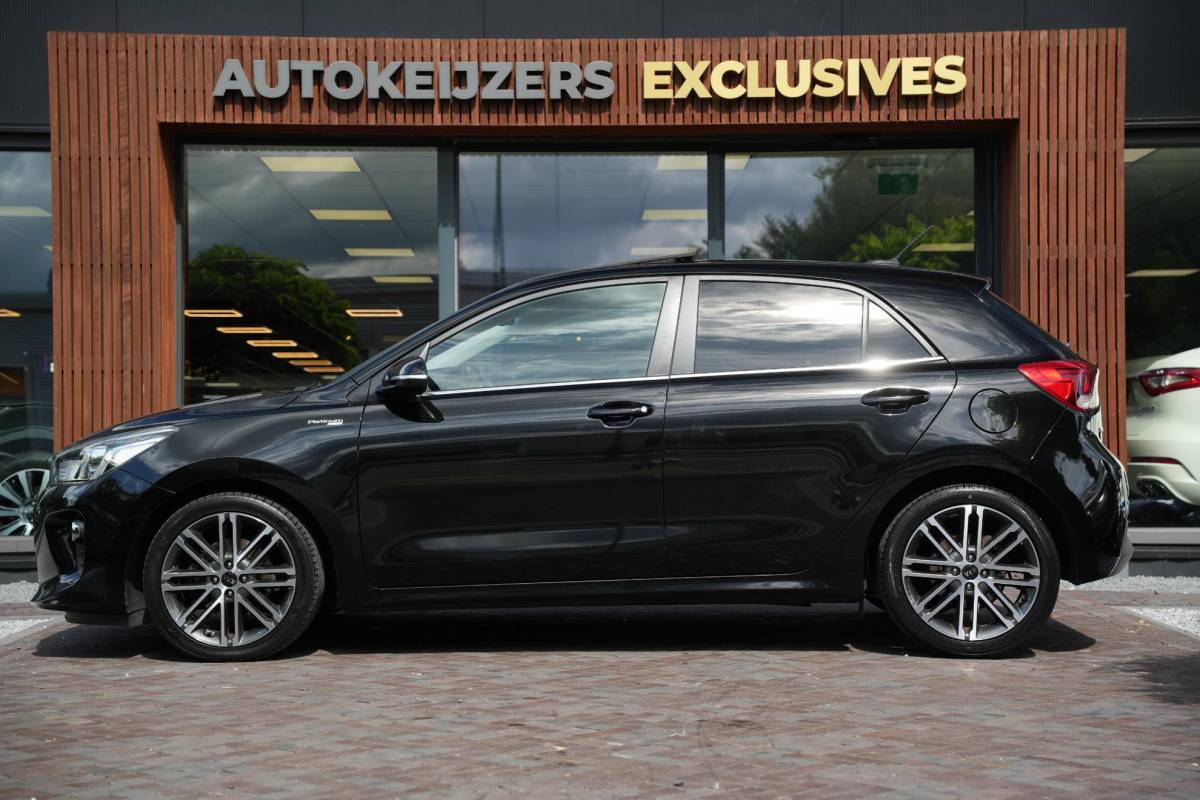Kia Rio Kia Rio 1.0 TGDI DynamicLine Platinum Edition Schuifdak Leer Keyless Stuurverw.