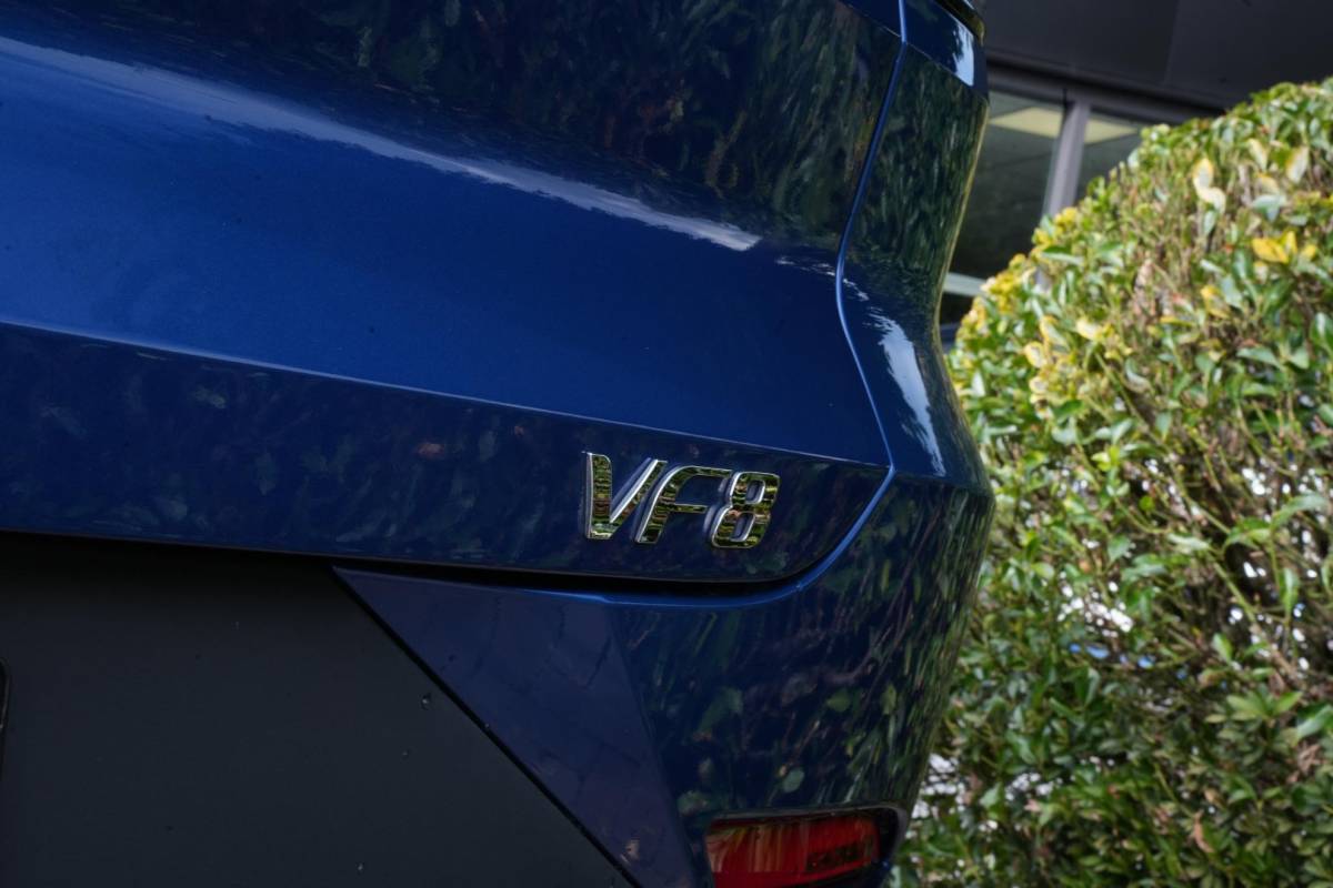 BYD SEAL U BYD Seal U VinFAST Plus 87.7 kWh Apple carplay Cruise control adaptief DAB Mistlampen voor Bots waarschuwing Stuurwielverw.