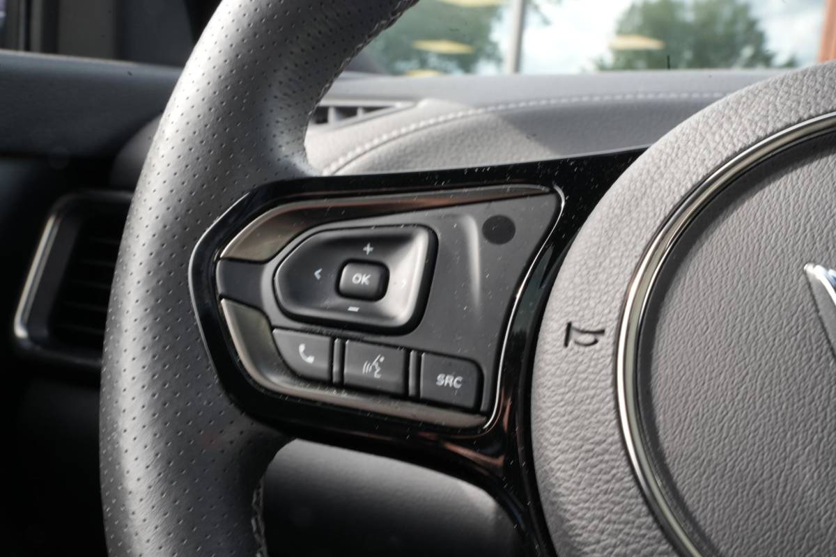 BYD SEAL U BYD Seal U VinFAST Plus 87.7 kWh Apple carplay Cruise control adaptief DAB Mistlampen voor Bots waarschuwing Stuurwielverw.