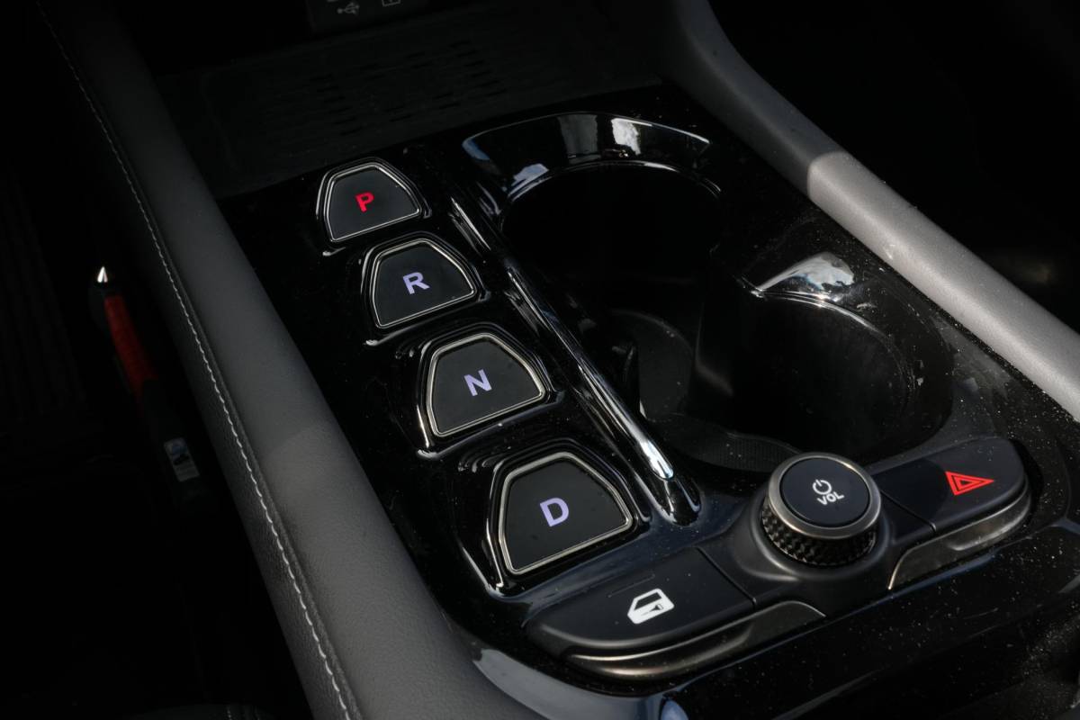 BYD SEAL U BYD Seal U VinFAST Plus 87.7 kWh Apple carplay Cruise control adaptief DAB Mistlampen voor Bots waarschuwing Stuurwielverw.