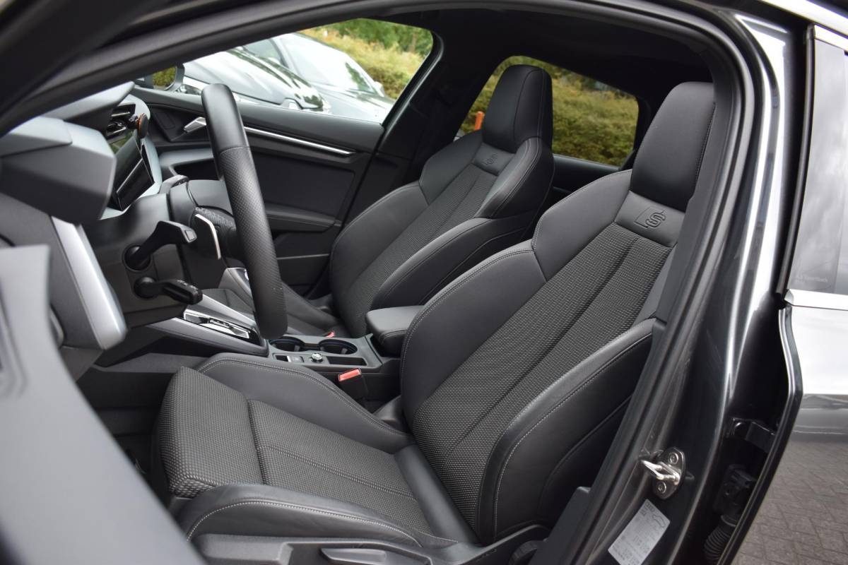 Audi A3 Audi A3 Sportback 35 TFSI 3X S-Line Pano Keyless Sonos Camera