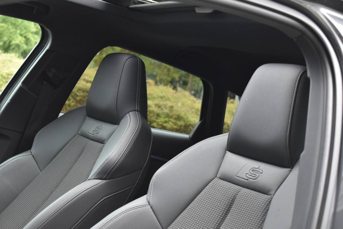 Audi A3 Audi A3 Sportback 35 TFSI 3X S-Line Pano Keyless Sonos Camera