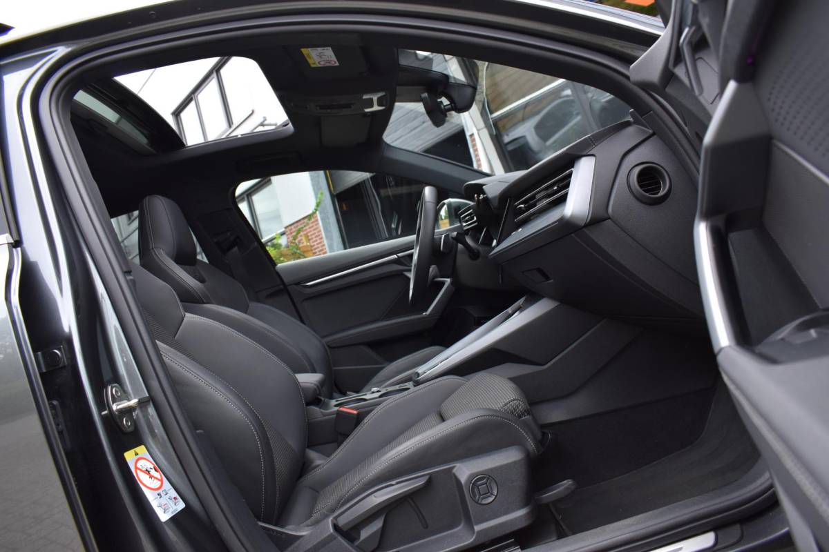 Audi A3 Audi A3 Sportback 35 TFSI 3X S-Line Pano Keyless Sonos Camera