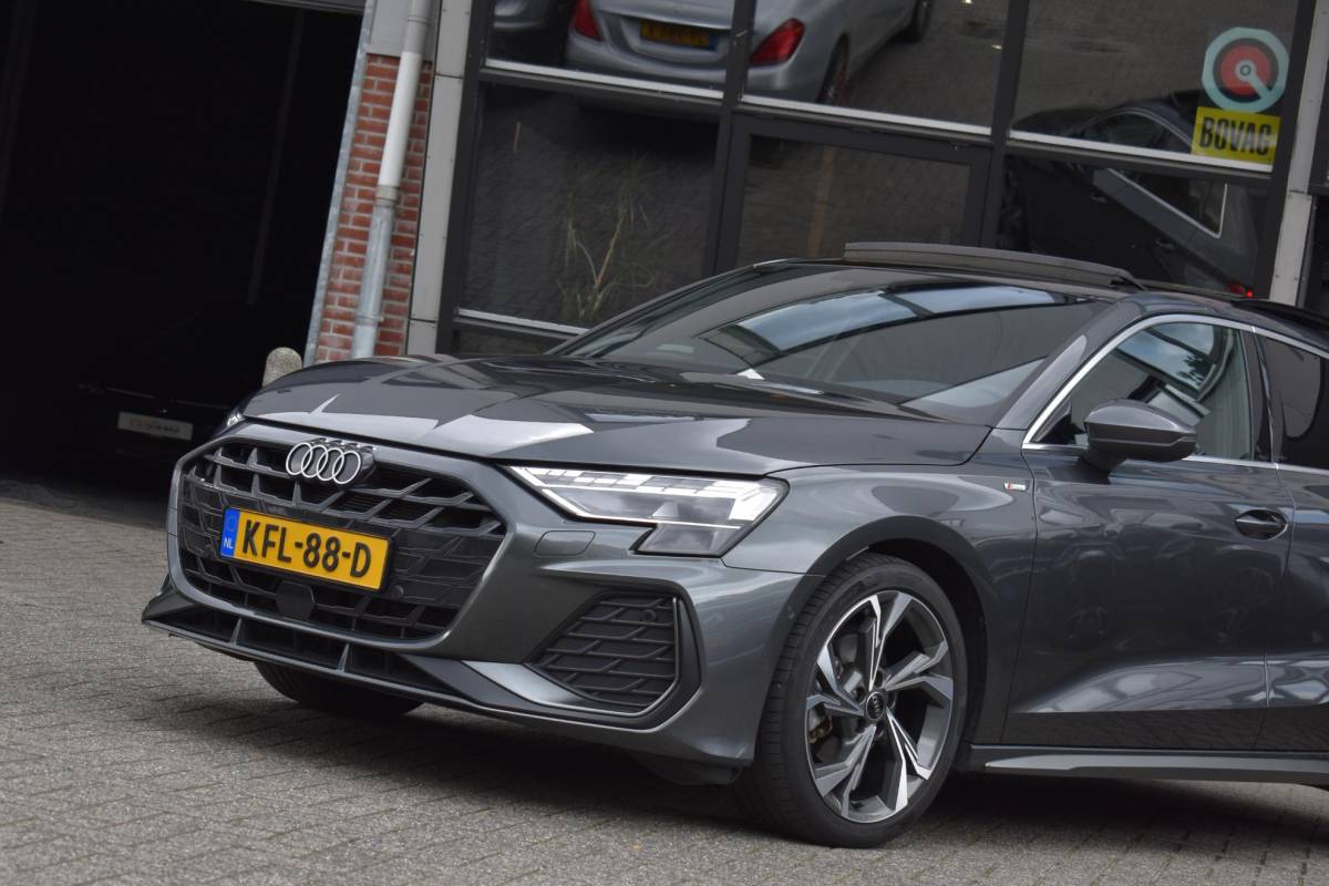 Audi A3 Audi A3 Sportback 35 TFSI 3X S-Line Pano Keyless Sonos Camera
