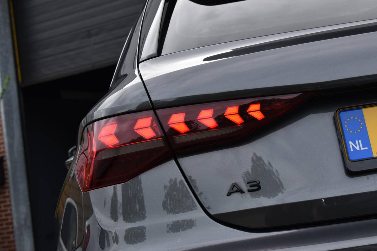 Audi A3 Audi A3 Sportback 35 TFSI 3X S-Line Pano Keyless Sonos Camera