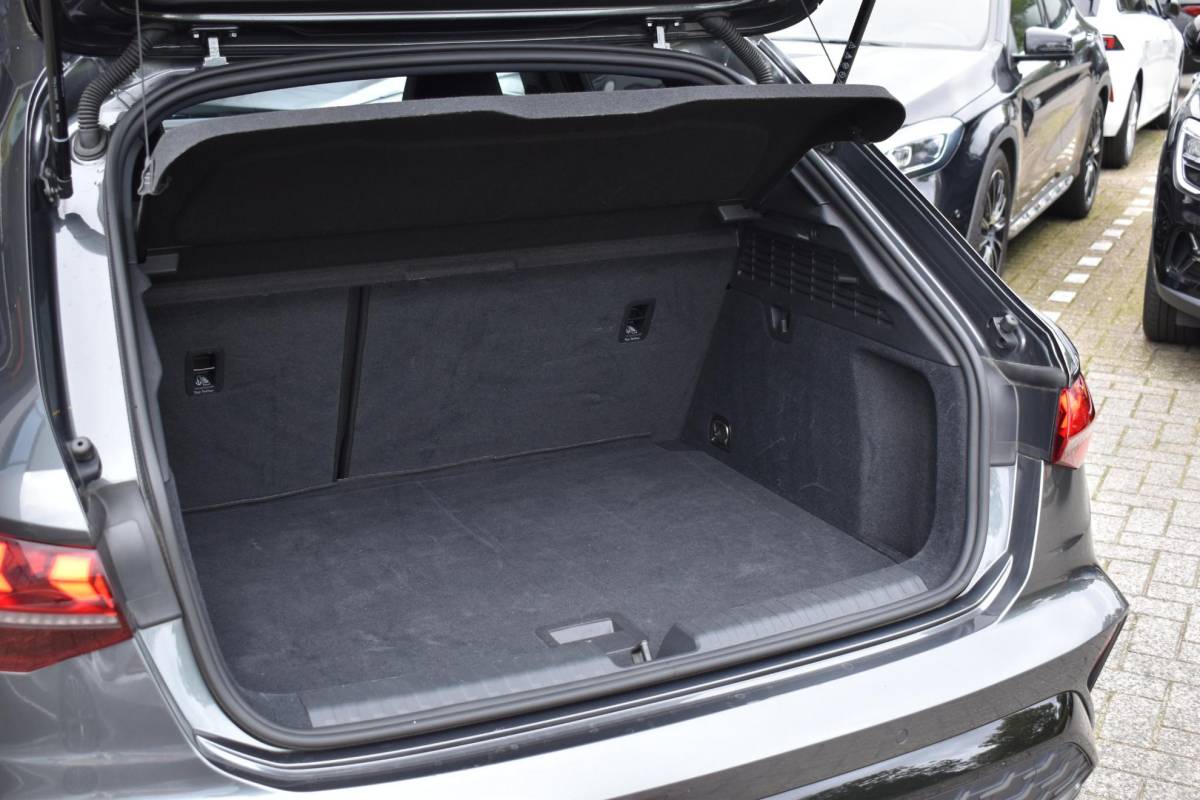 Audi A3 Audi A3 Sportback 35 TFSI 3X S-Line Pano Keyless Sonos Camera
