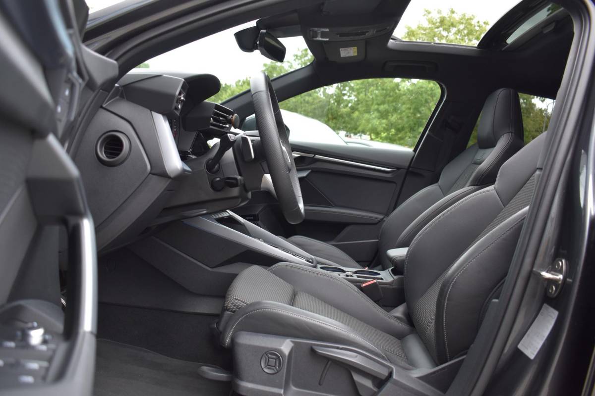 Audi A3 Audi A3 Sportback 35 TFSI 3X S-Line Pano Keyless Sonos Camera