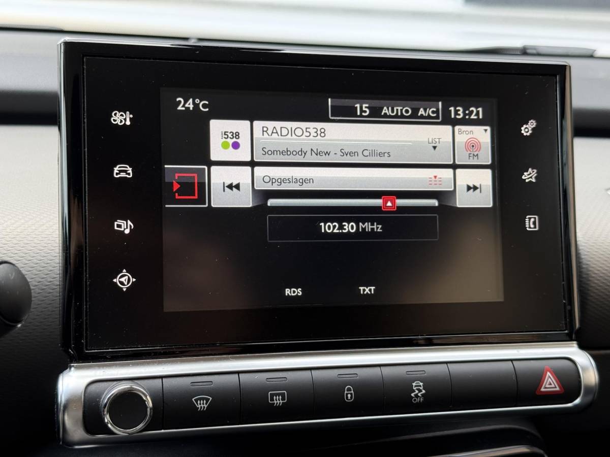 Citroën C4 Cactus Citroen C4 Cactus 1.2 PureTech Shine 1e Eigenaar|Camera|Cruise|PDC|Dealer onderhouden|Navi|Elek ramen|N.A.P|APK tot 01-2027