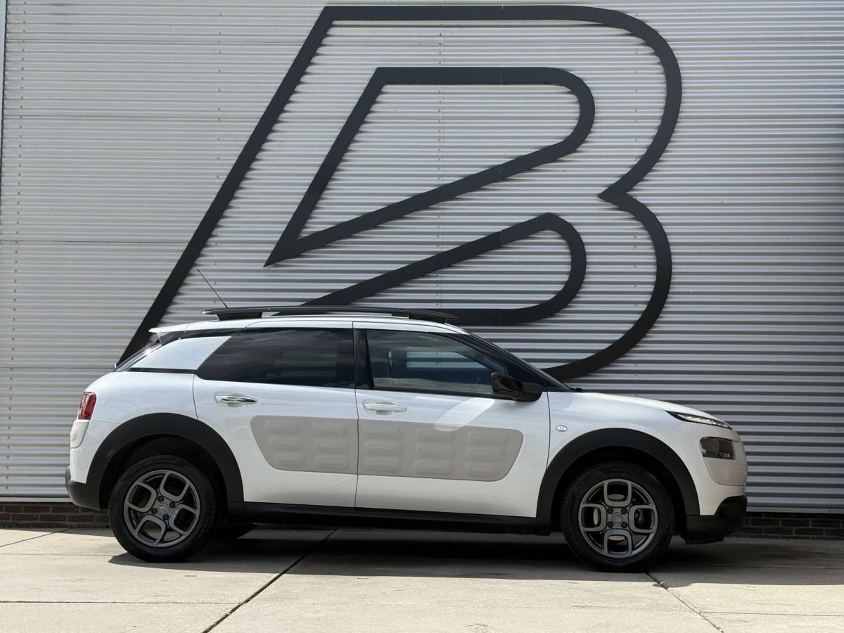 Citroën C4 Cactus Citroen C4 Cactus 1.2 PureTech Shine 1e Eigenaar|Camera|Cruise|PDC|Dealer onderhouden|Navi|Elek ramen|N.A.P|APK tot 01-2027