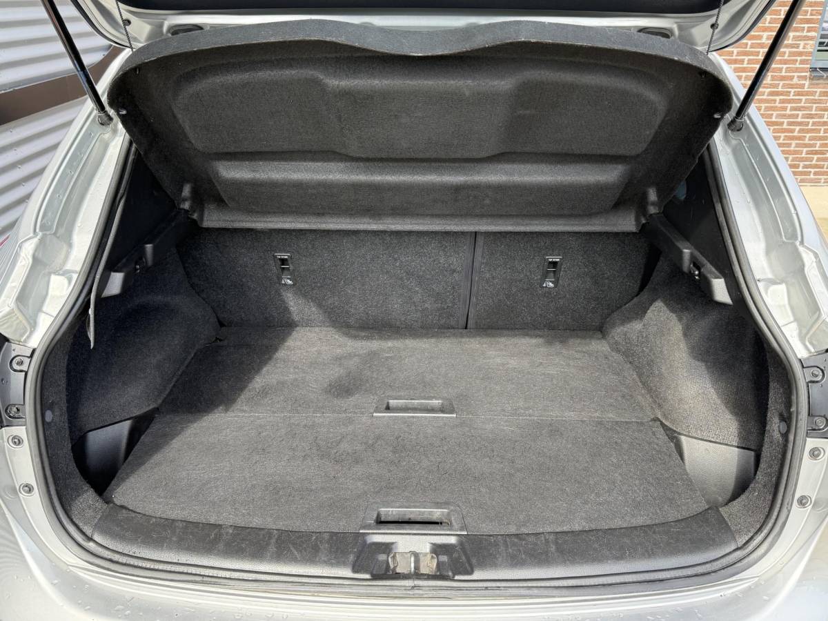 Nissan QASHQAI Nissan Qashqai 1.2 Acenta 2e Eigenaar|Clima|Cruise|Trekhaak|PDC V+A|Dealer onderhouden|N.A.P|Nieuwe APK bij aflevering