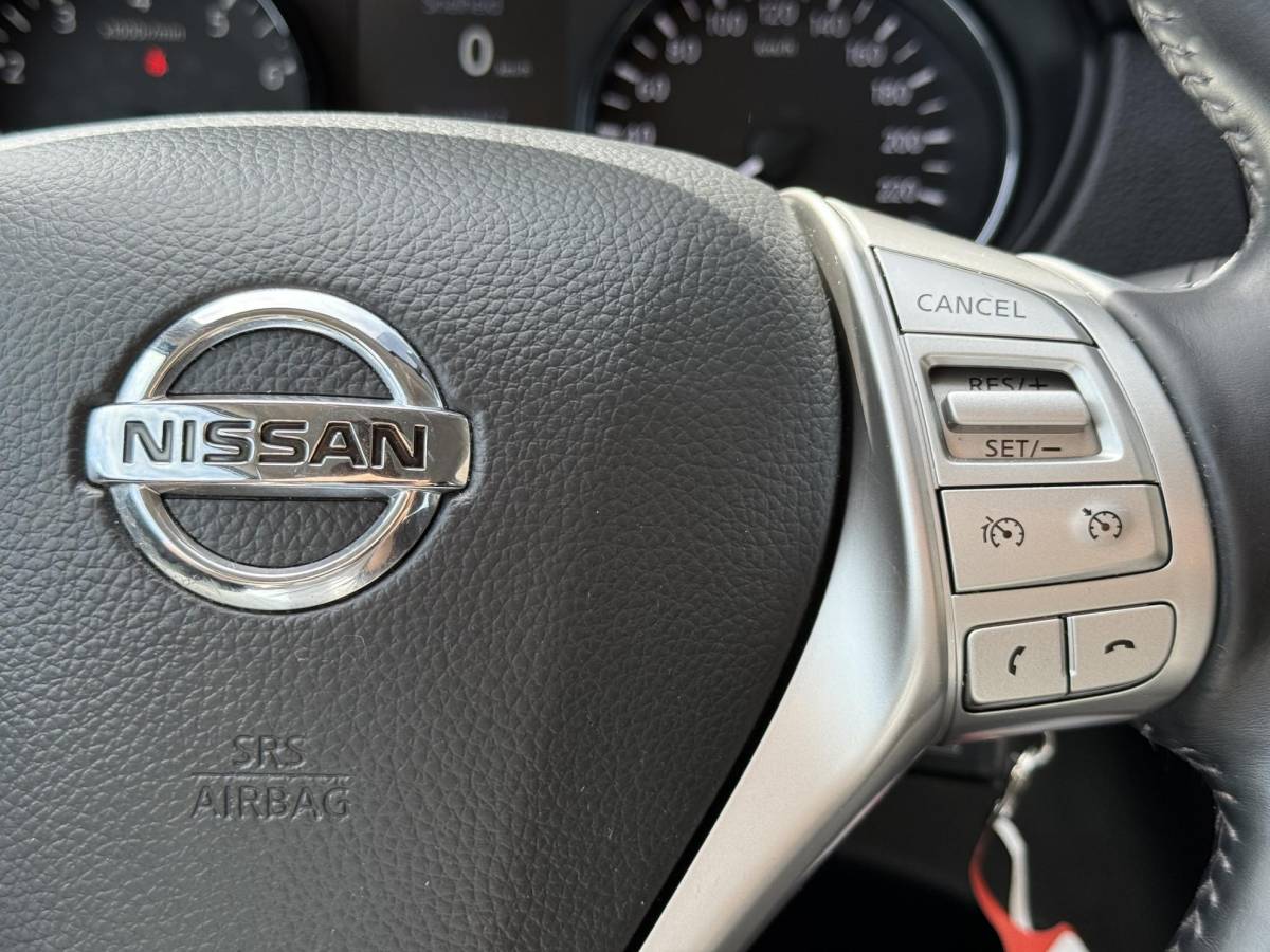 Nissan QASHQAI Nissan Qashqai 1.2 Acenta 2e Eigenaar|Clima|Cruise|Trekhaak|PDC V+A|Dealer onderhouden|N.A.P|Nieuwe APK bij aflevering