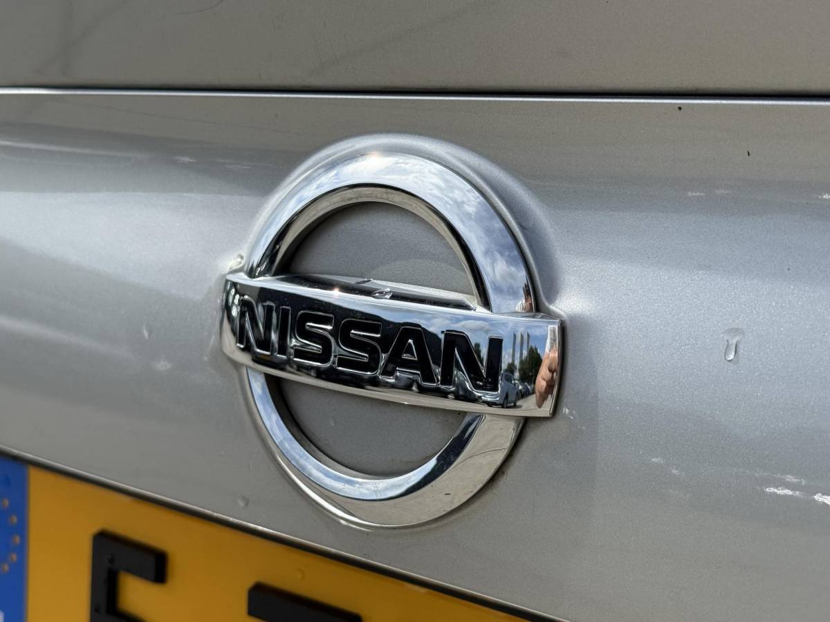 Nissan QASHQAI Nissan Qashqai 1.2 Acenta 2e Eigenaar|Clima|Cruise|Trekhaak|PDC V+A|Dealer onderhouden|N.A.P|Nieuwe APK bij aflevering