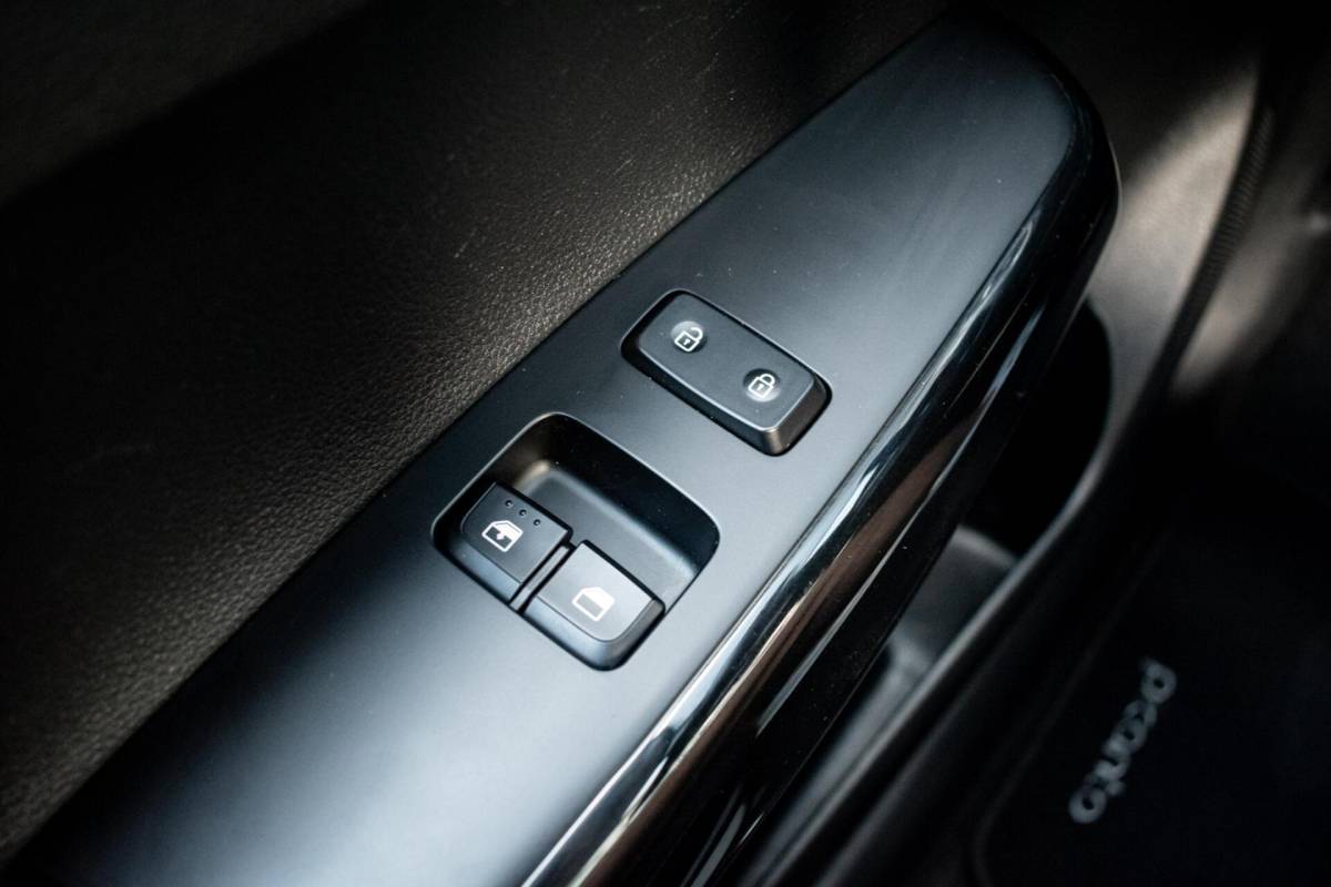 Kia Picanto Kia Picanto 1.0 DPi ComfortLine |1e EIGENAAR|NW.APK|CRUISE CONTROL|5-DRS|ELEK.PAKKET|AIRCO|BLUETOOTH