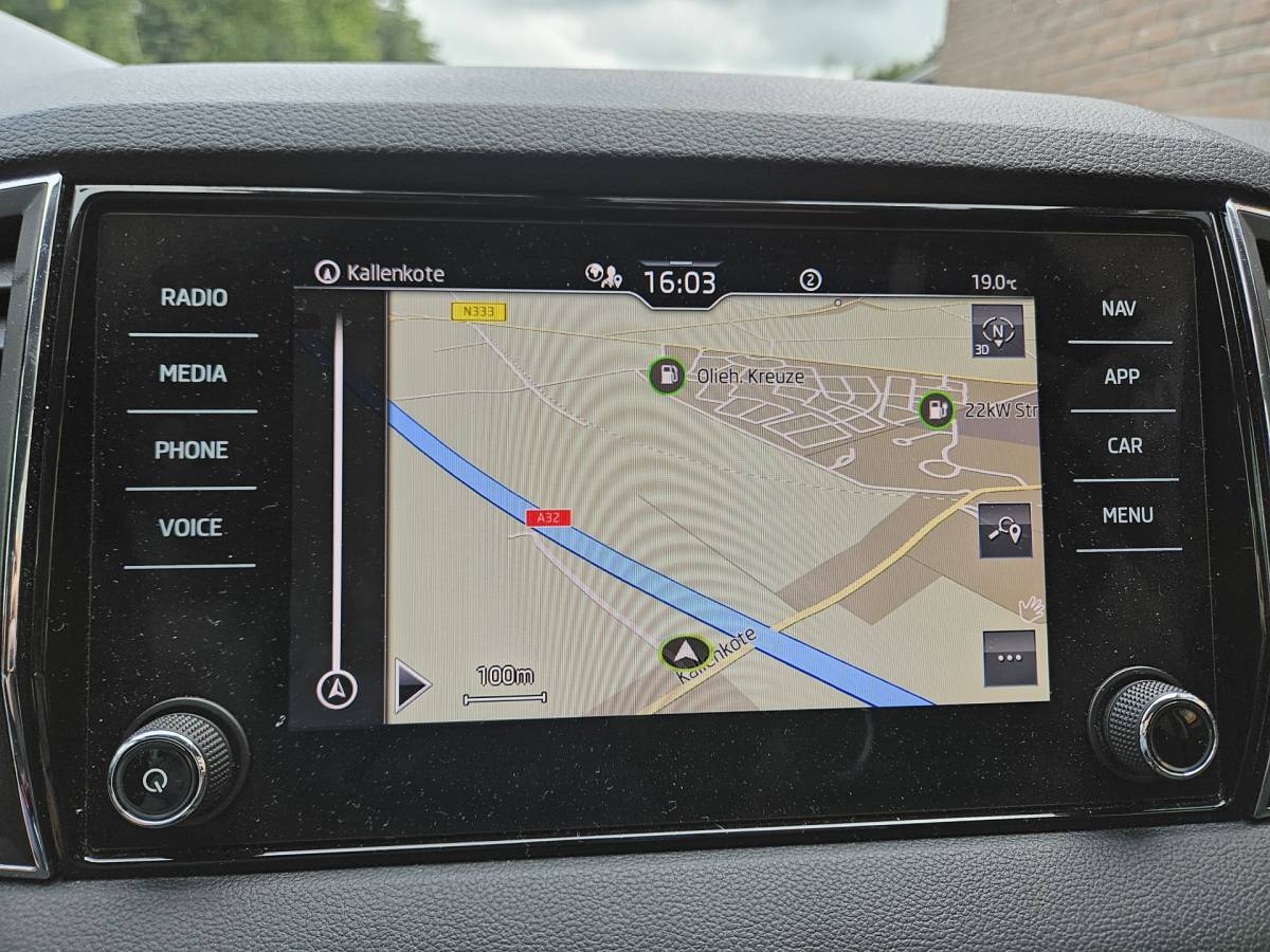 Škoda Karoq ŠKODA Karoq 1.5 TSI ACT Business Edition