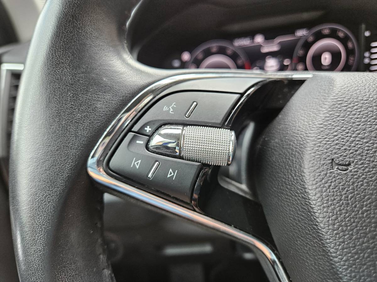 Škoda Karoq ŠKODA Karoq 1.5 TSI ACT Business Edition