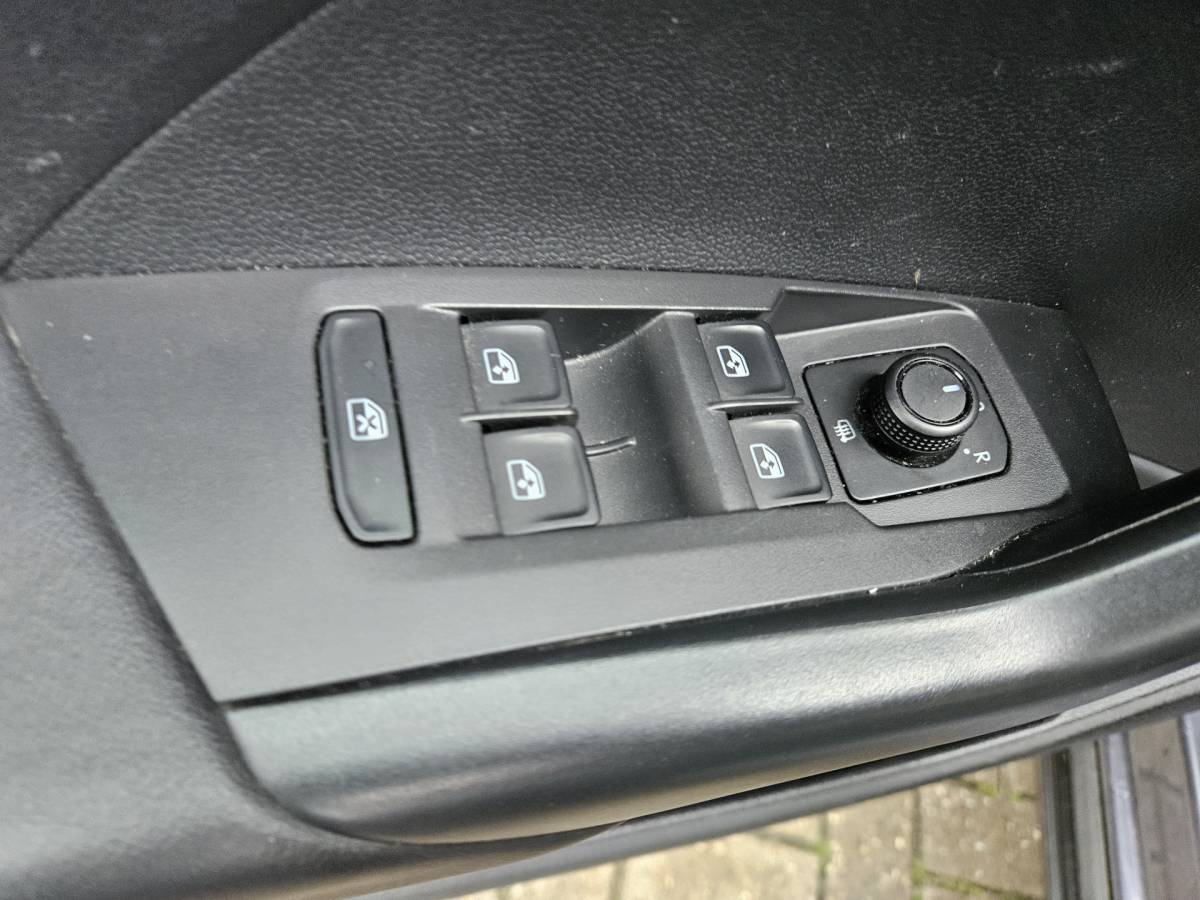 Volkswagen T-Cross Volkswagen T-Cross 1.0 TSI Life