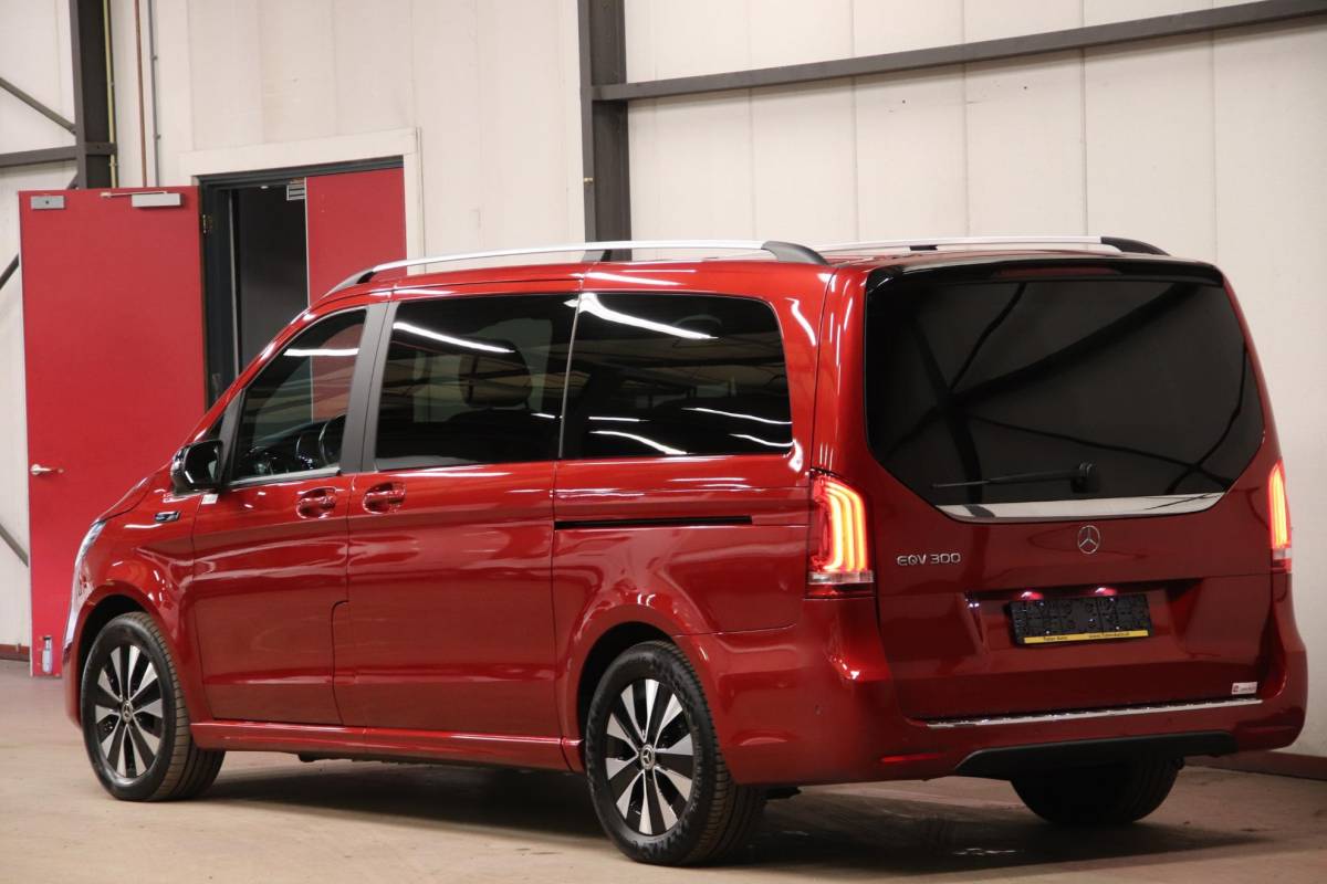 Mercedes-Benz EQV Mercedes-Benz EQV 300 L2 LANG Mercedes-Benz EQV 300