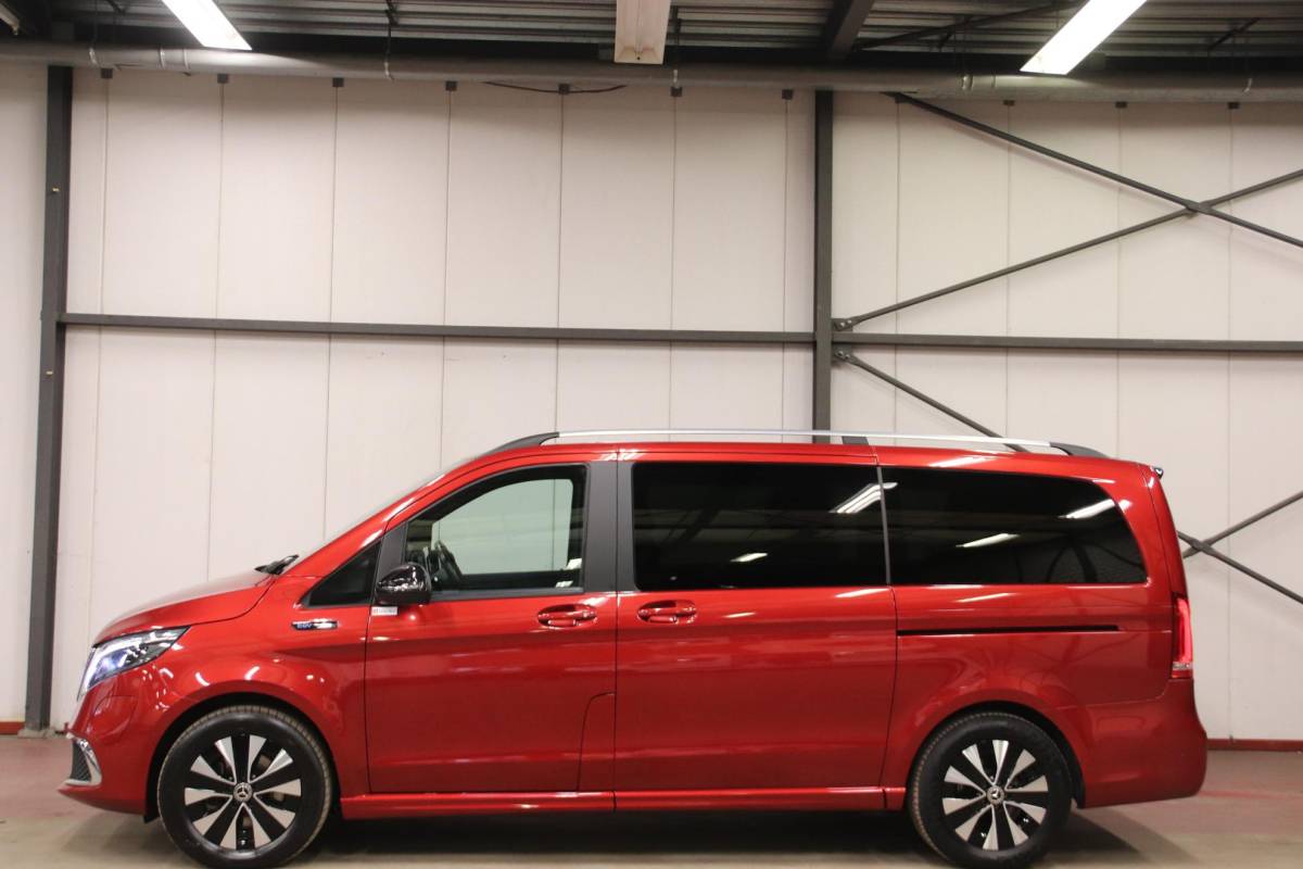 Mercedes-Benz EQV Mercedes-Benz EQV 300 L2 LANG 6 persoonsuitvoering Mercedes-Benz EQV 300 L2 6-persoonuitvoering