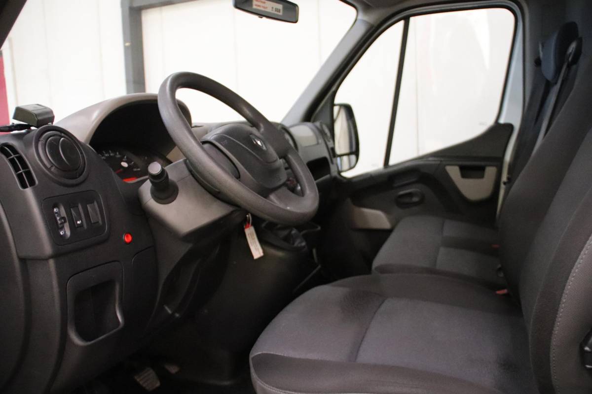 Renault Master Renault Master 2.3 KOELWAGEN BAKWAGEN LOWLINER