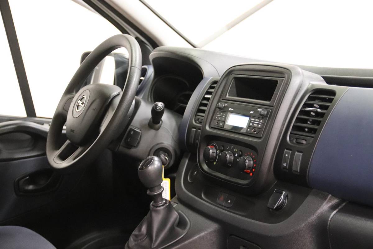 Opel Vivaro Opel Vivaro Combi 1.6 CDTI PERSONEN VERVOER 9 PERSOONS PERSONENBUS Opel Vivaro Combi 1.6 CDTI PERSONENVERVOER 9 PERSOONS PERSONENBUS