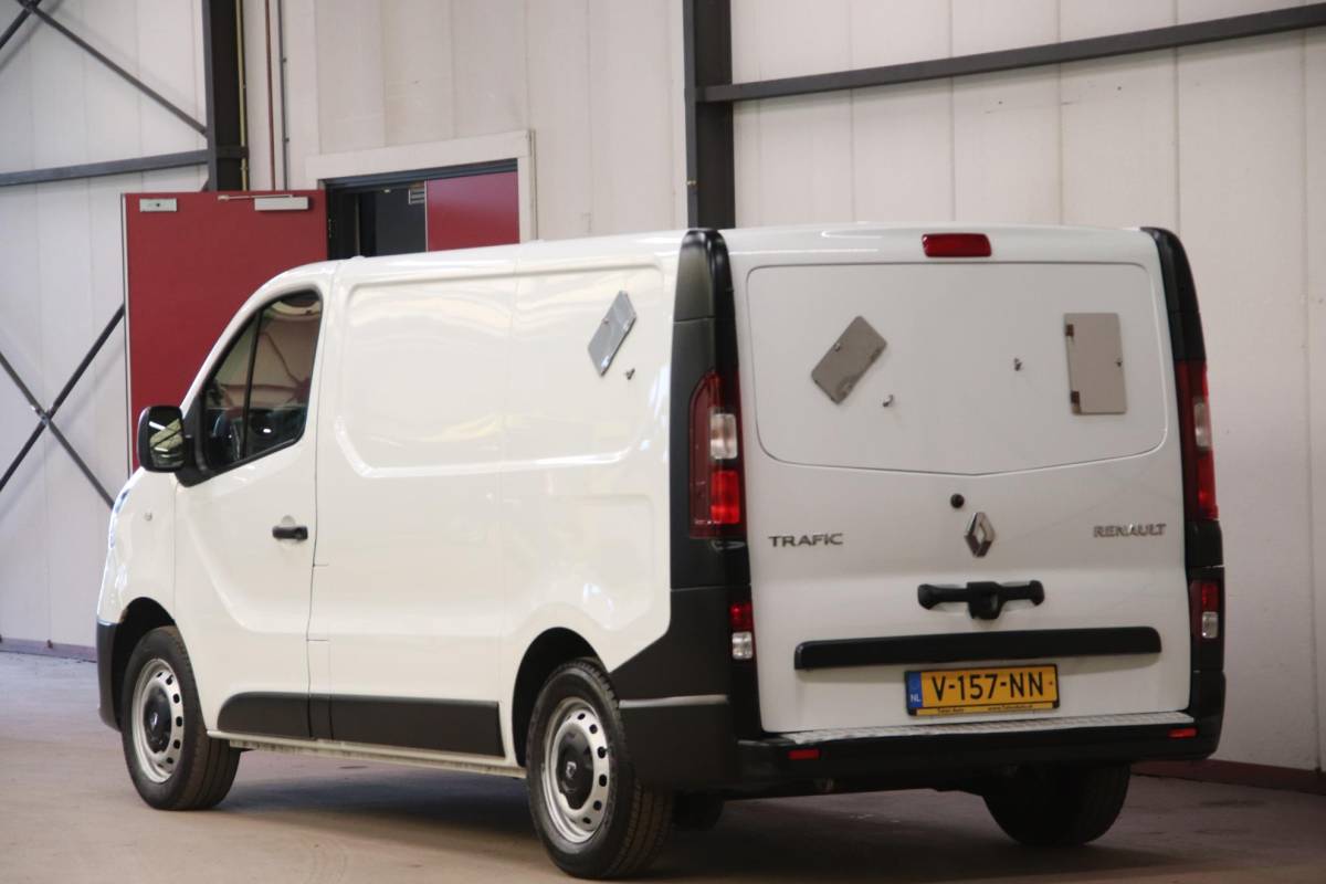 Renault Trafic Renault Trafic 1.6 dCi WERKPLAATSINRICHTING AIRCO Renault Trafic 1.6 dCi WERKPLAATSINRICHTING