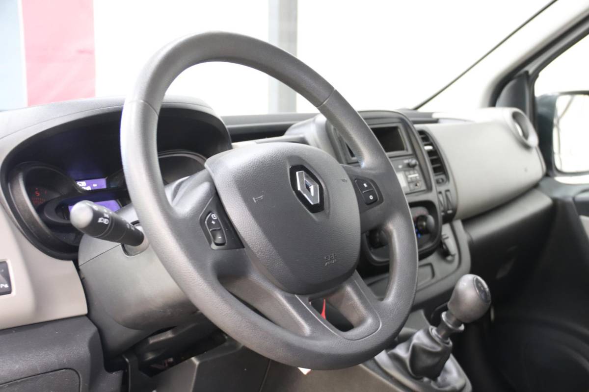 Renault Trafic Renault Trafic 1.6 dCi WERKPLAATSINRICHTING AIRCO Renault Trafic 1.6 dCi WERKPLAATSINRICHTING
