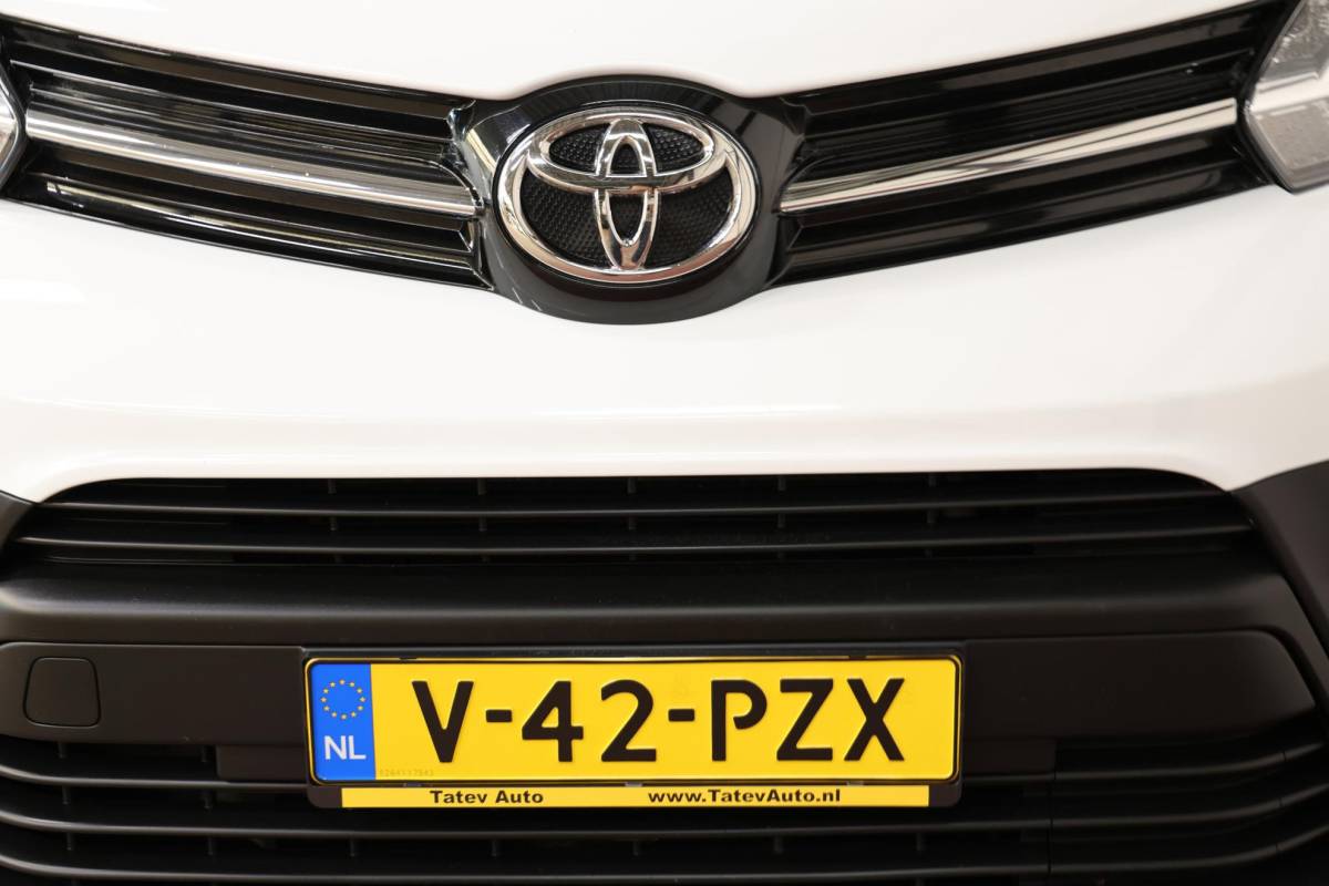 Toyota ProAce Toyota PROACE Worker 2.0 D-4D Live L2H1 LANG AUTOMAAT