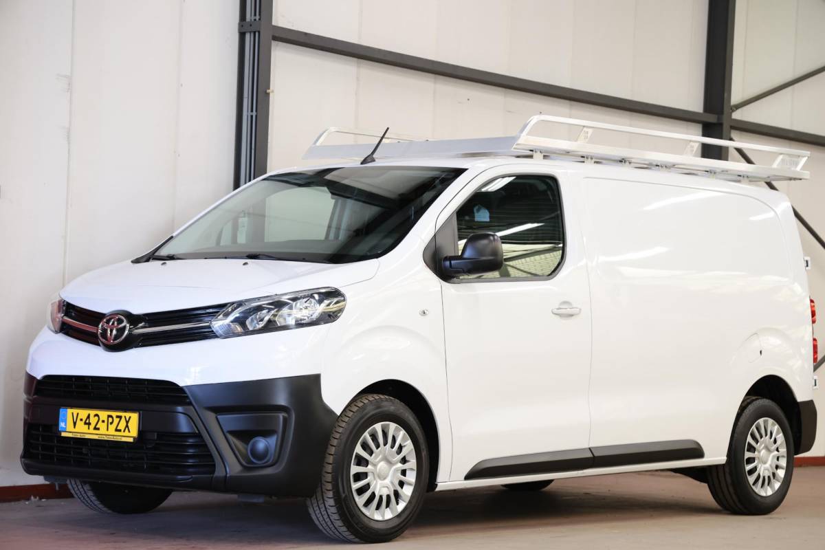 Toyota ProAce Toyota PROACE Worker 2.0 D-4D Live L2H1 LANG AUTOMAAT