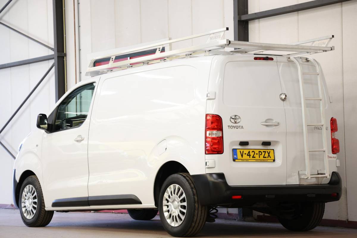Toyota ProAce Toyota PROACE Worker 2.0 D-4D Live L2H1 LANG AUTOMAAT