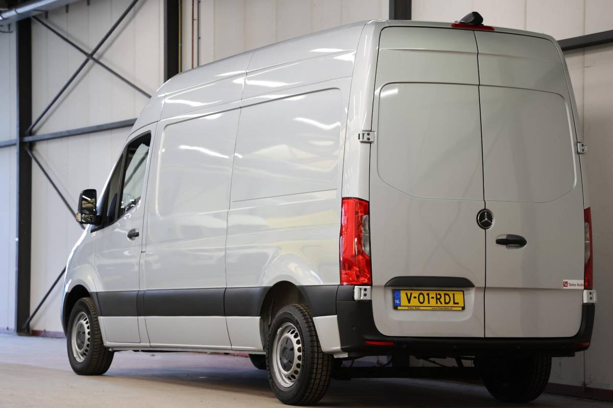 Mercedes-Benz Sprinter Mercedes-Benz Sprinter 1.9 CDI 150PK L2H2 AUTOMAAT