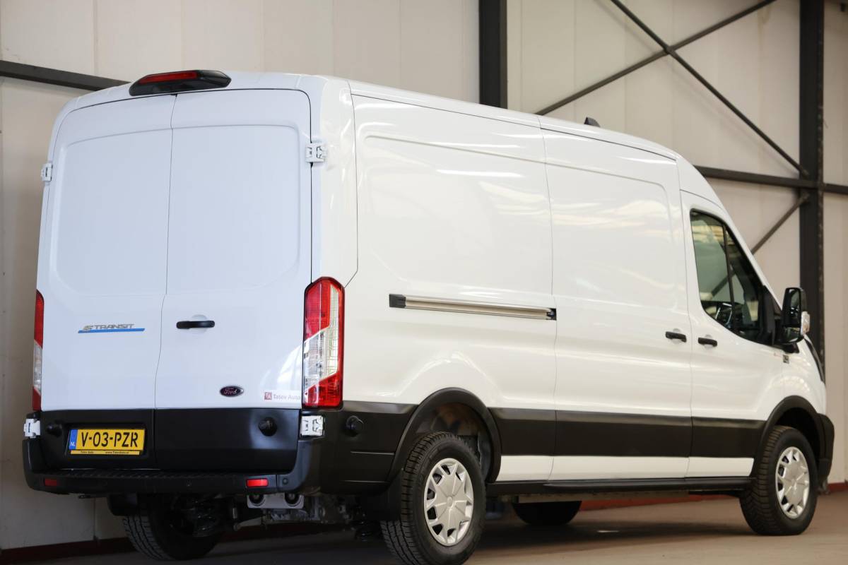 Ford E-Transit Ford E-Transit 350 L3H2 Trend