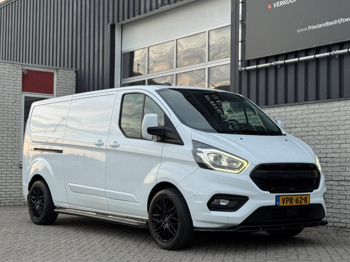 Ford Transit Custom Ford Transit Custom 320 2.0 TDCI 129pk Limited Trekhaak/Camera/Cruise/LED17″