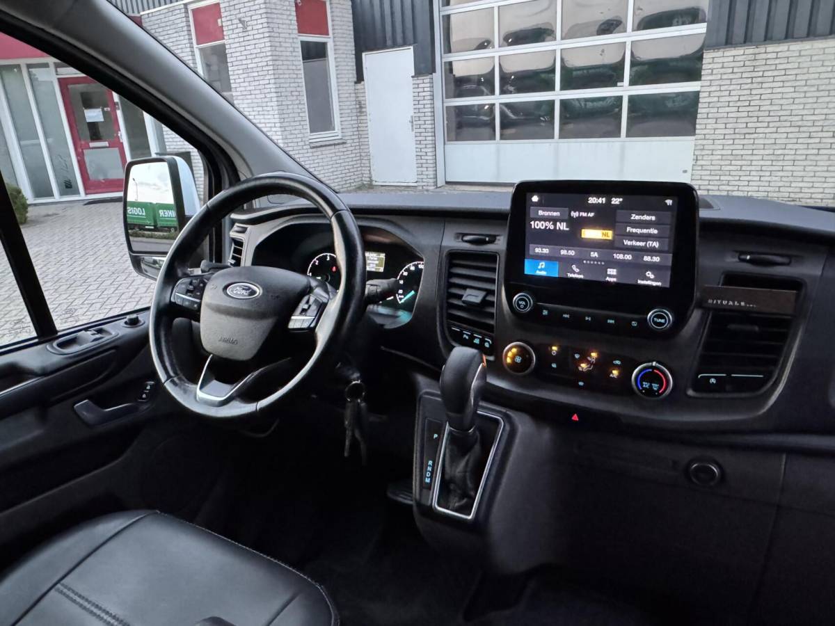 Ford Transit Custom Ford Transit Custom 320 2.0 TDCI 129pk Limited Trekhaak/Camera/Cruise/LED17″
