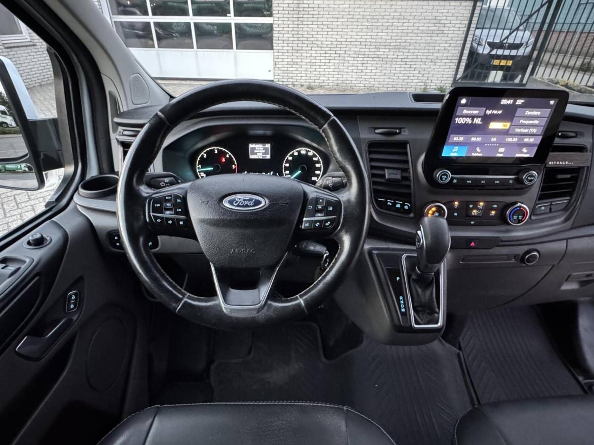 Ford Transit Custom Ford Transit Custom 320 2.0 TDCI 129pk Limited Trekhaak/Camera/Cruise/LED17″