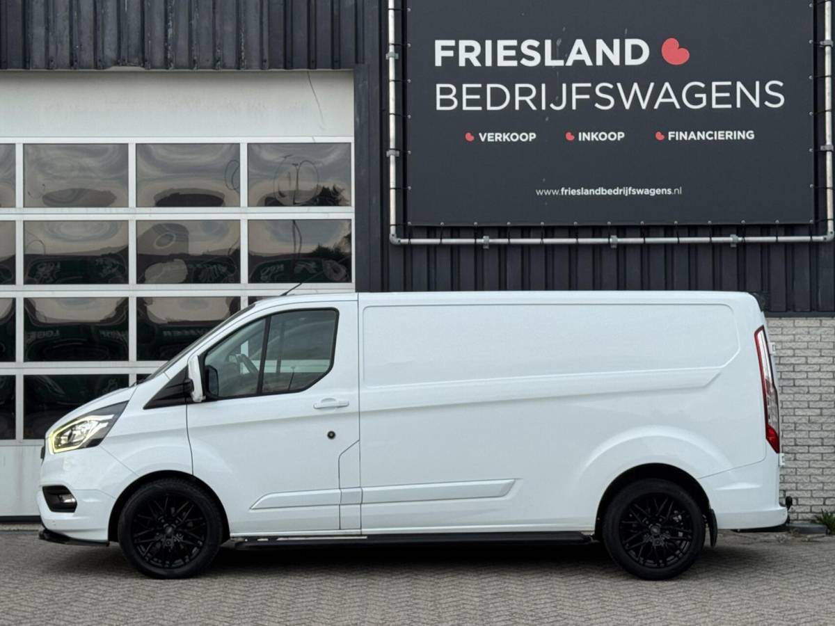 Ford Transit Custom Ford Transit Custom 320 2.0 TDCI 129pk Limited Trekhaak/Camera/Cruise/LED17″