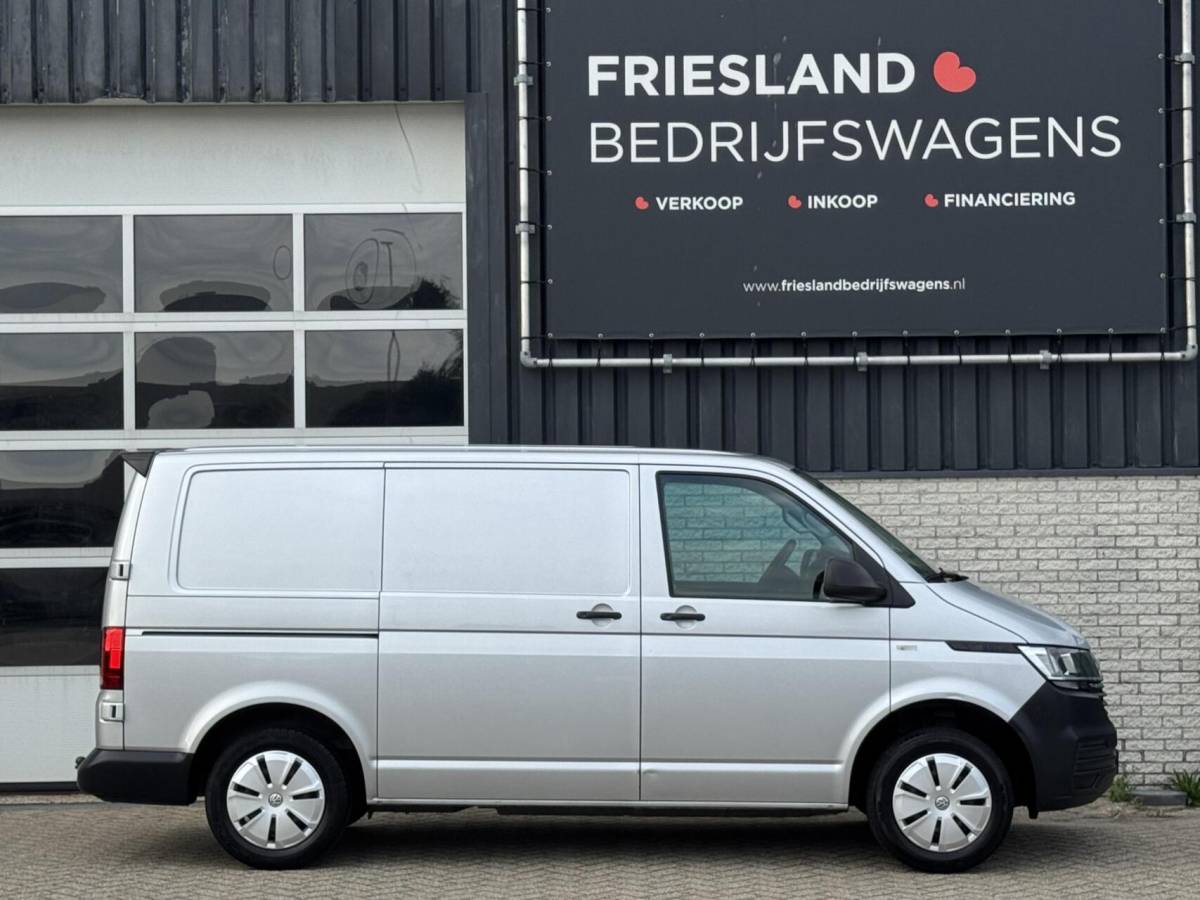 Volkswagen Transporter Volkswagen Transporter 2.0 TDI 110pk 26 Comfortline Trekhaak/Cruise/PDC/Airco