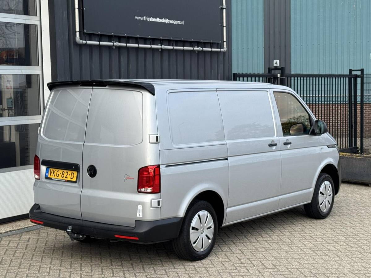 Volkswagen Transporter Volkswagen Transporter 2.0 TDI 110pk 26 Comfortline Trekhaak/Cruise/PDC/Airco