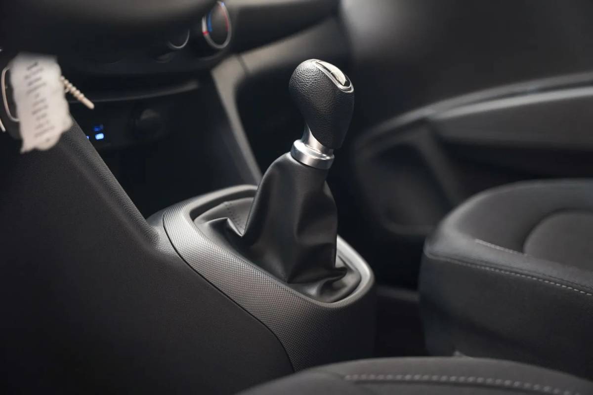 Hyundai i10 Hyundai i10 1.0i Comfort 5 deurs [ Airco Multi functioneel stuurwiel ]