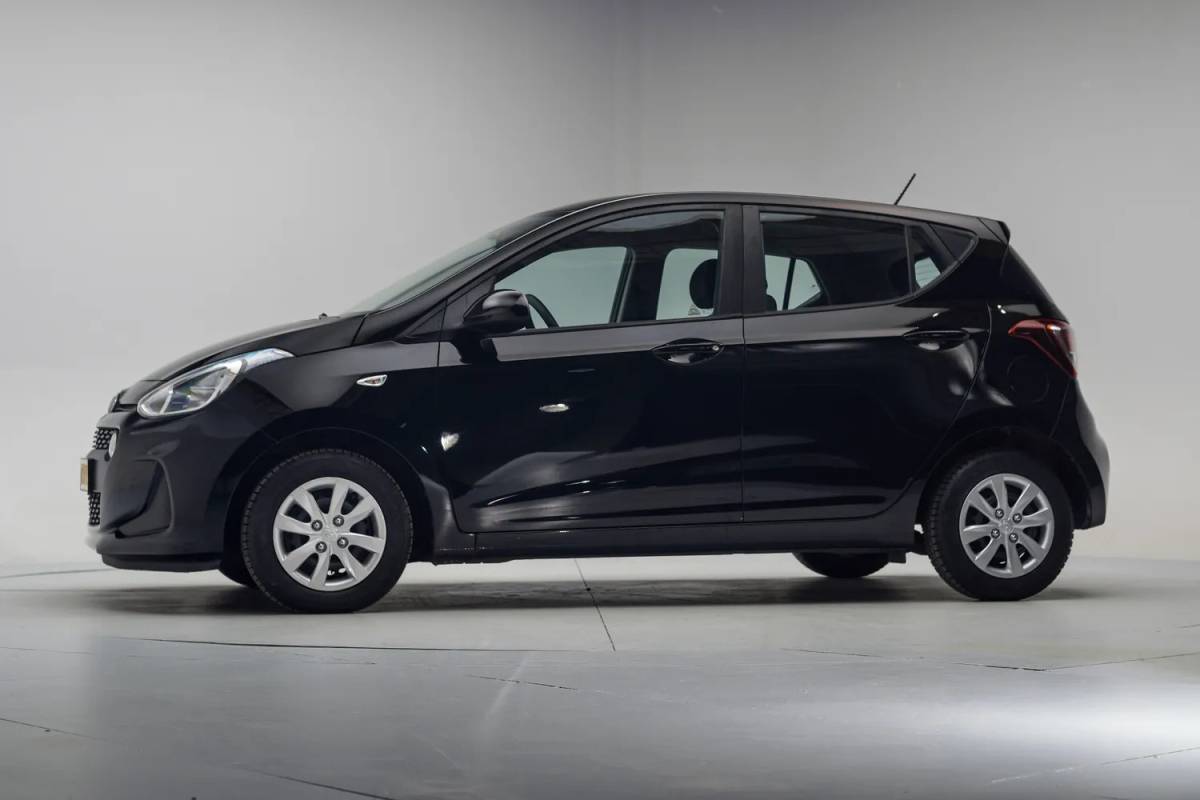 Hyundai i10 Hyundai i10 1.0i Comfort 5 deurs [ Airco Multi functioneel stuurwiel ]