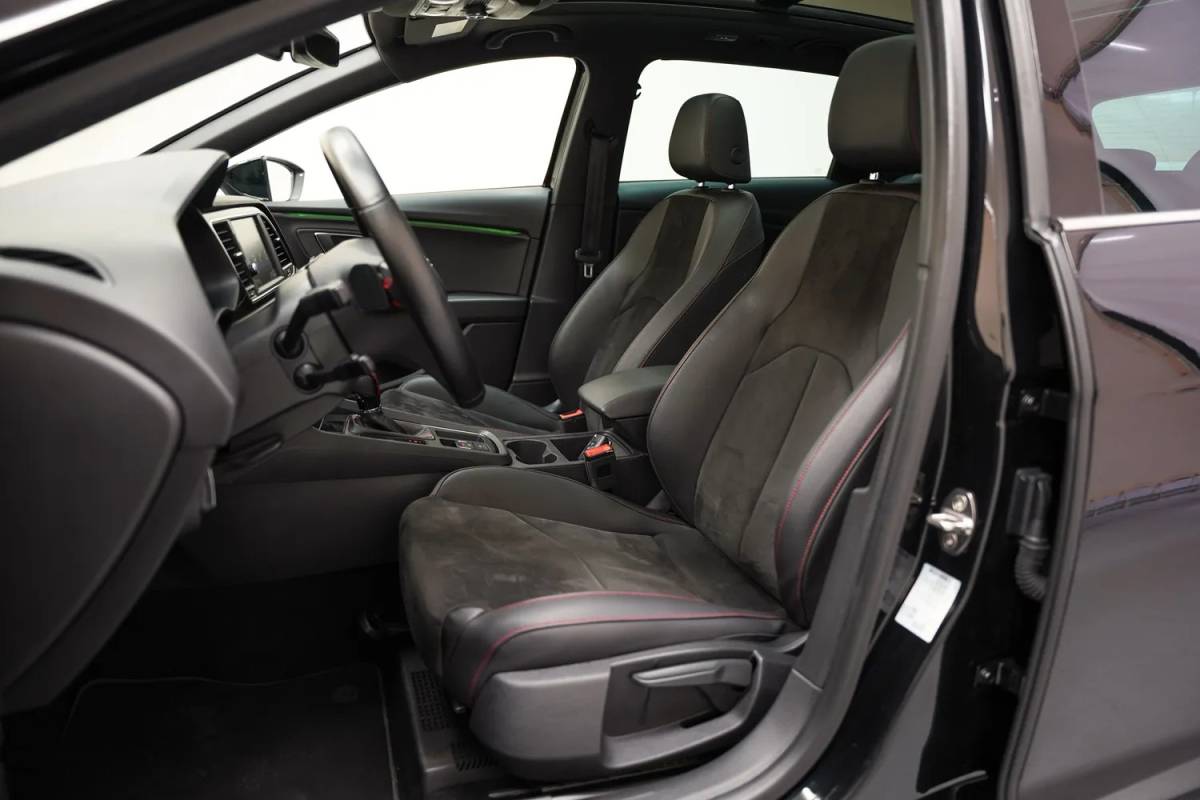 SEAT Leon Seat Leon 1.4 EcoTSI FR Aut Business Intense [ Panoramadak Beats Adapt cruise Carplay  ]