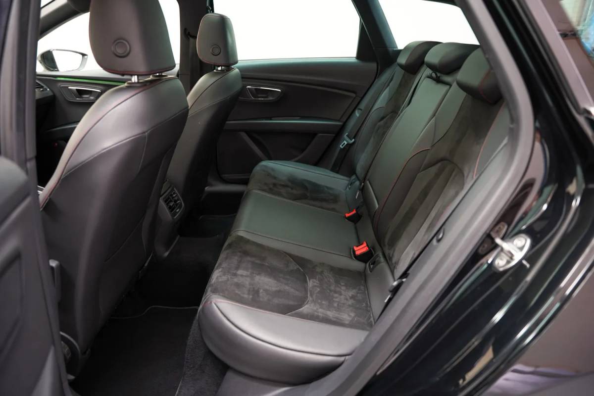 SEAT Leon Seat Leon 1.4 EcoTSI FR Aut Business Intense [ Panoramadak Beats Adapt cruise Carplay  ]